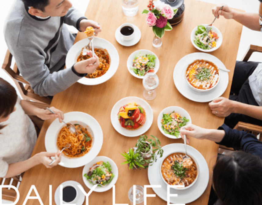 店員写真:AT HOME